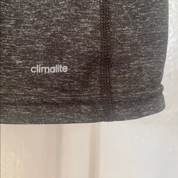 🚴‍♀️Adidas Workout Tank - Picture 3 of 5